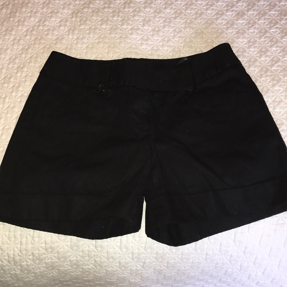 NWT BLACK LIMITED SHORT